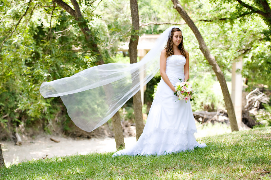 best wedding photographers Creekside Austin