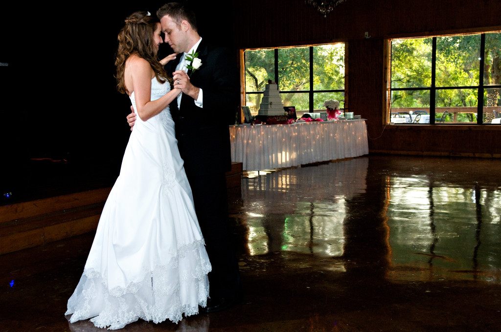 best wedding photographers Creekside Austin